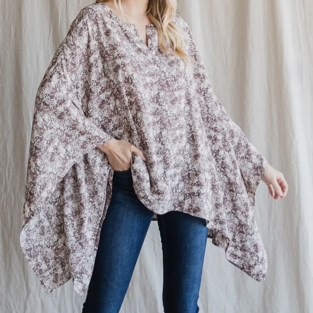 ShopEvelynne Floral Tunic
